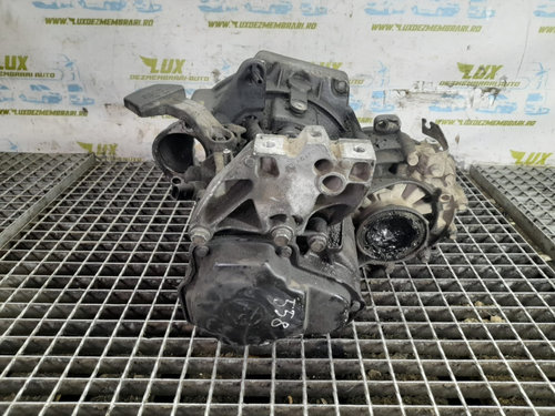 Cutie de viteze manuala 6 trepte 1.6 tdi 0A4301107H Volkswagen VW Golf 6 [2008 - 2015]