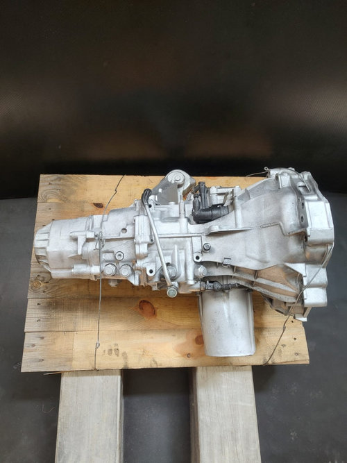 Cutie de viteze manuala 6 trepte Audi A4 B6 2.5 TDI - COD 01E301103K-L