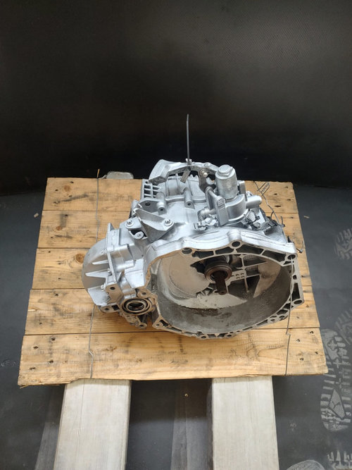 Cutie de viteze manuala 6 trepte Opel Astra H,Zafira cod motor Z19DTH - COD CUTIE 55192042
