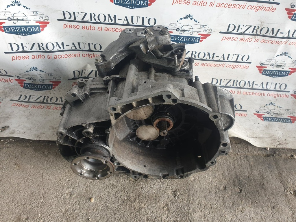 Cutie de viteze manuala 6 trepte Skoda Octavia II 2.0 TDi cod cutie : JLU