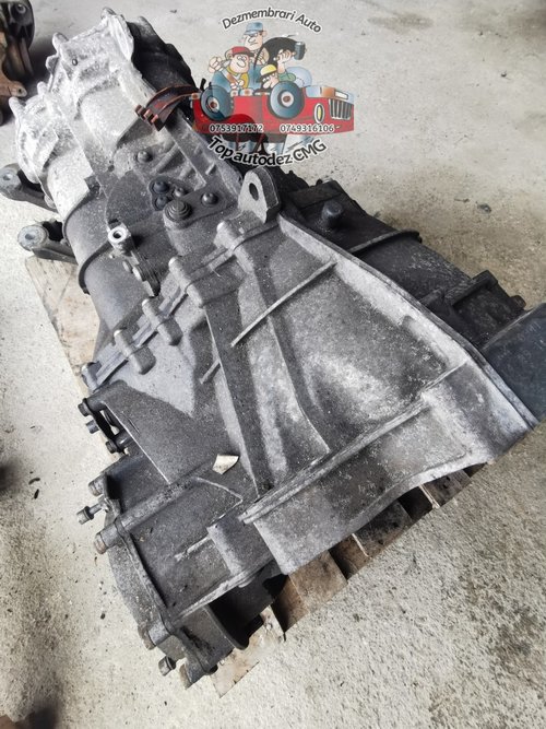 Cutie de viteze manuala Audi A4 B8 A5 2.0 Tdi KXP