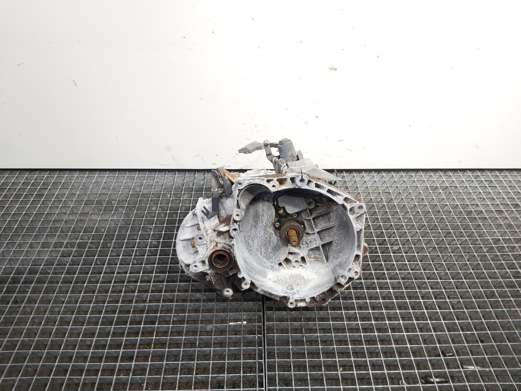 Cutie de viteze manuala, cod 55186623, Opel Astra H 1.9 CDTI, Z19DTH, 6 vit man (id:689375)
