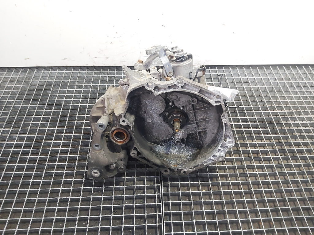 Cutie de viteze manuala, cod 55590977, Opel Astra K 1.6 CDTI, B16DTU, 6 vit man (id:703366)