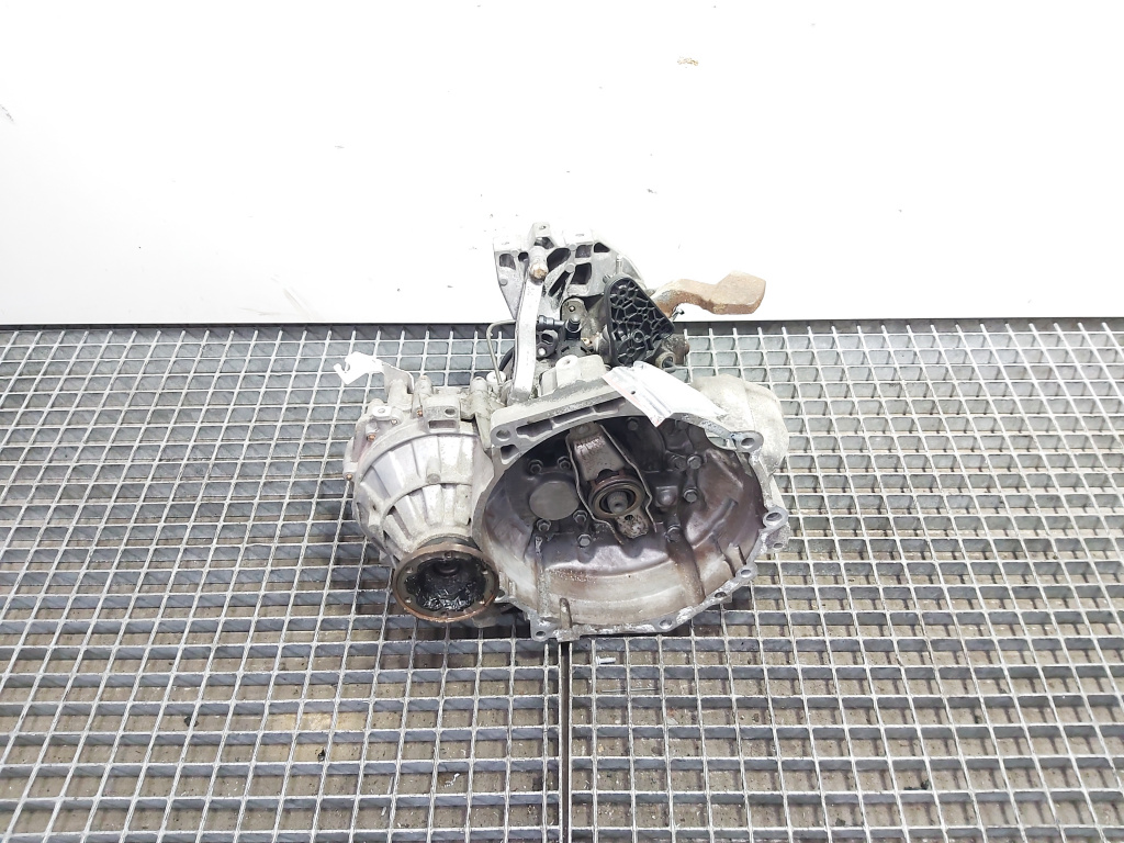Cutie de viteze manuala, cod LHP, Vw Passat Variant (3C5) 1.6 TDI, 5 vit man (id:684479)