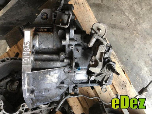 Cutie de viteze manuala Renault Megane 2 (2003-2008) 1.9 dci 8200370824