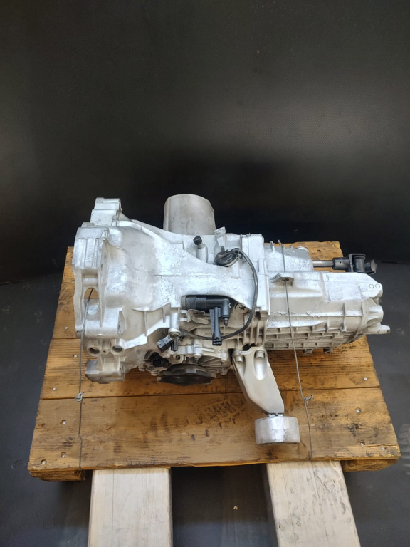 Cutie de viteze manuala Volkswagen Passat B5 [1996 - 2000] wagon 1.9 TDI MT (110 hp) - COD DUK