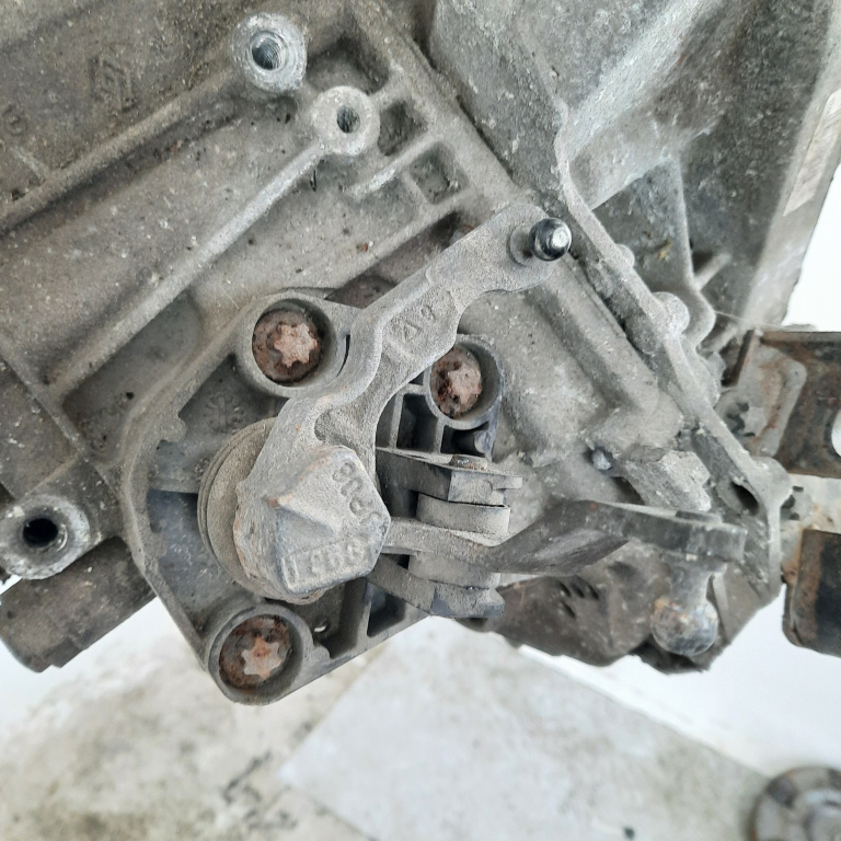 Cutie De Viteze Nissan Note (E11) 2006-2013 1.6 Hr16De Benzina 5 Plus 1 Manuala
