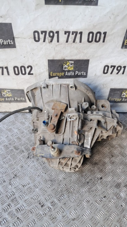 Cutie de viteze Nissan Primastar 2.0 DCI M9R an 2013 cod PF6026 / 8201129037