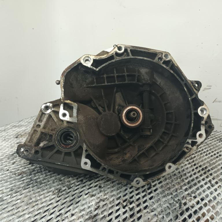 Cutie De Viteze Opel Corsa B 1993-2000 1.0 I 12V X 10 Xe Benzina 5 Plus 1 Manuala 90400197, 130076124