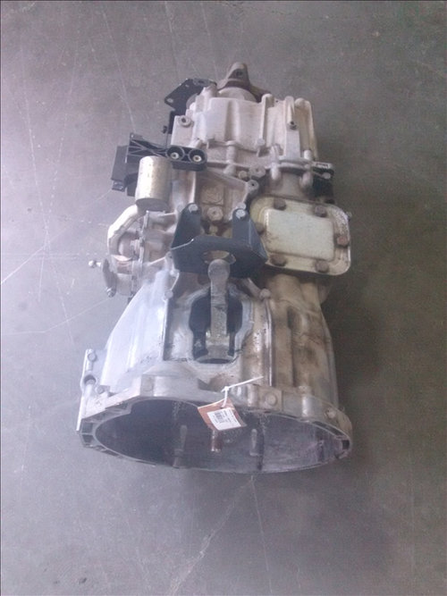 Cutie de viteze RENAULT MASTER 2.3 D an fabr. 2014
