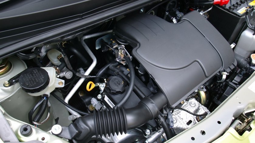 Cutie de viteze Toyota Yaris 1.0 i cod motor 1KR