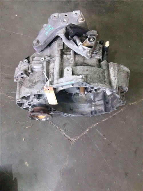 Cutie de viteze VOLKSWAGEN PASSAT B7 2.0 TDI
