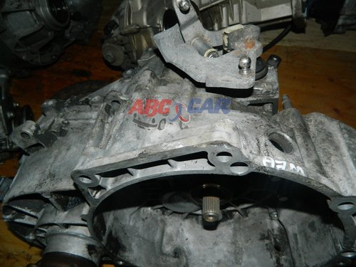 Cutie de viteze VW Golf 4 1.9 TDI 6 viteze Cod: DRW