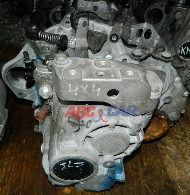 Cutie de viteze VW Passat B6 2.0 TDI 4motion 140 CP Cod: JLS