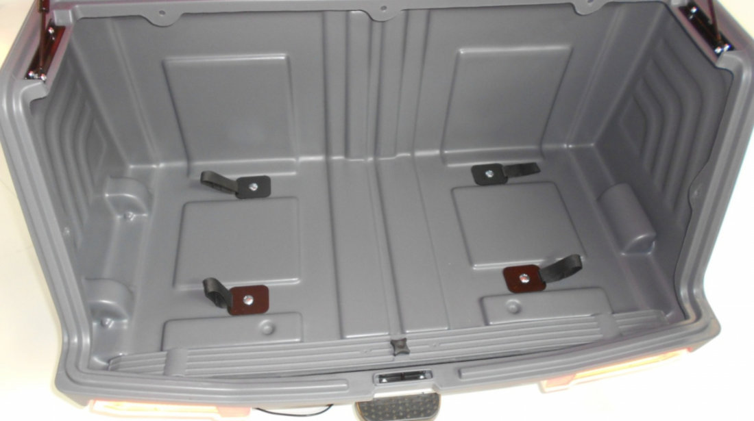 Cutie portbagaj cu Prindere pe Carligul de Remorcare auto Towbox V3 Classic Gri