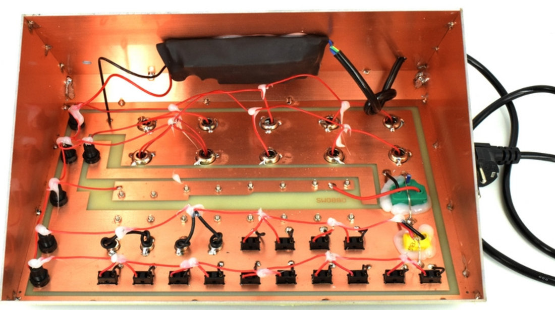 Cutie Test Led Cu Diferite Socluri 220V-12V 130418-6