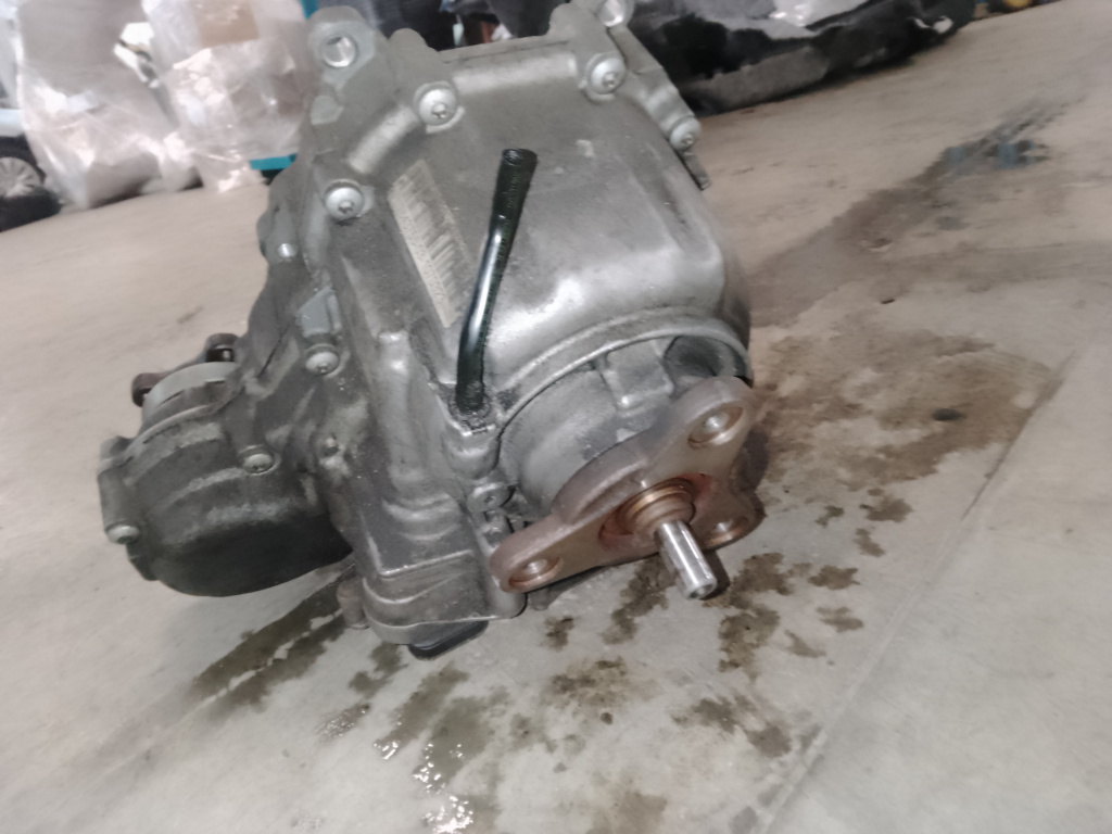 Cutie transfer BMW X1 2.0 Motorina 2012, 7643762 / 7643755