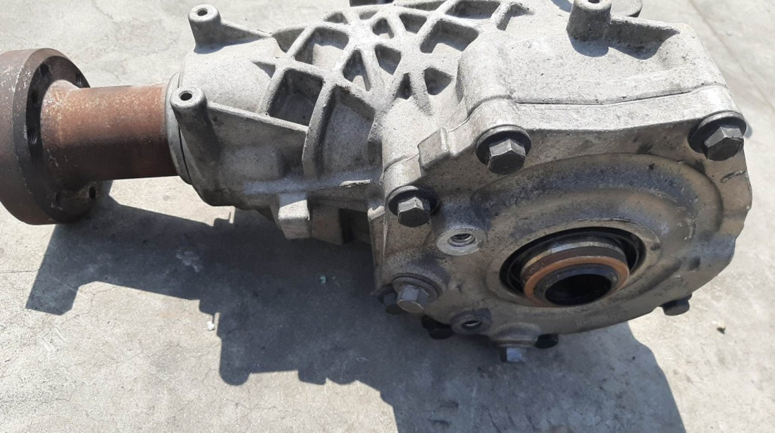 Cutie transfer grup fata 2.2d fata land range rover evoque ej32-7l486-ac 10348256