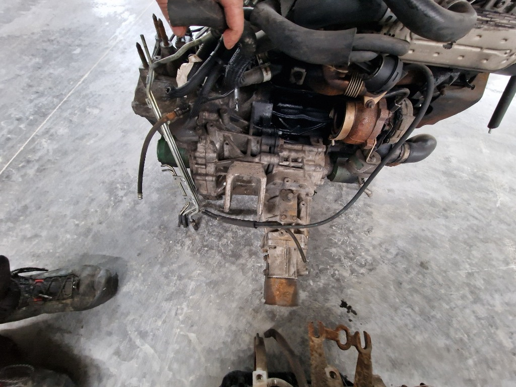 Cutie Transfer Mitsubishi Outlander 2.0 d 2006-2011