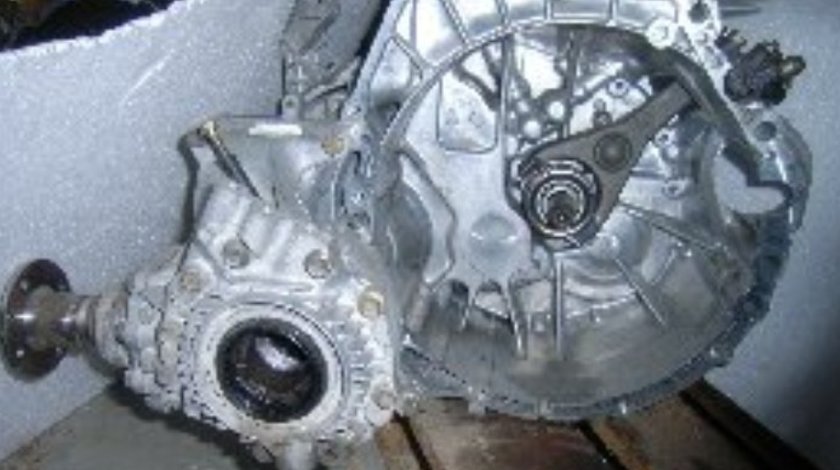 Cutie transfer Nissan X-Trail t30,2.0 benzina,QR2.0DE