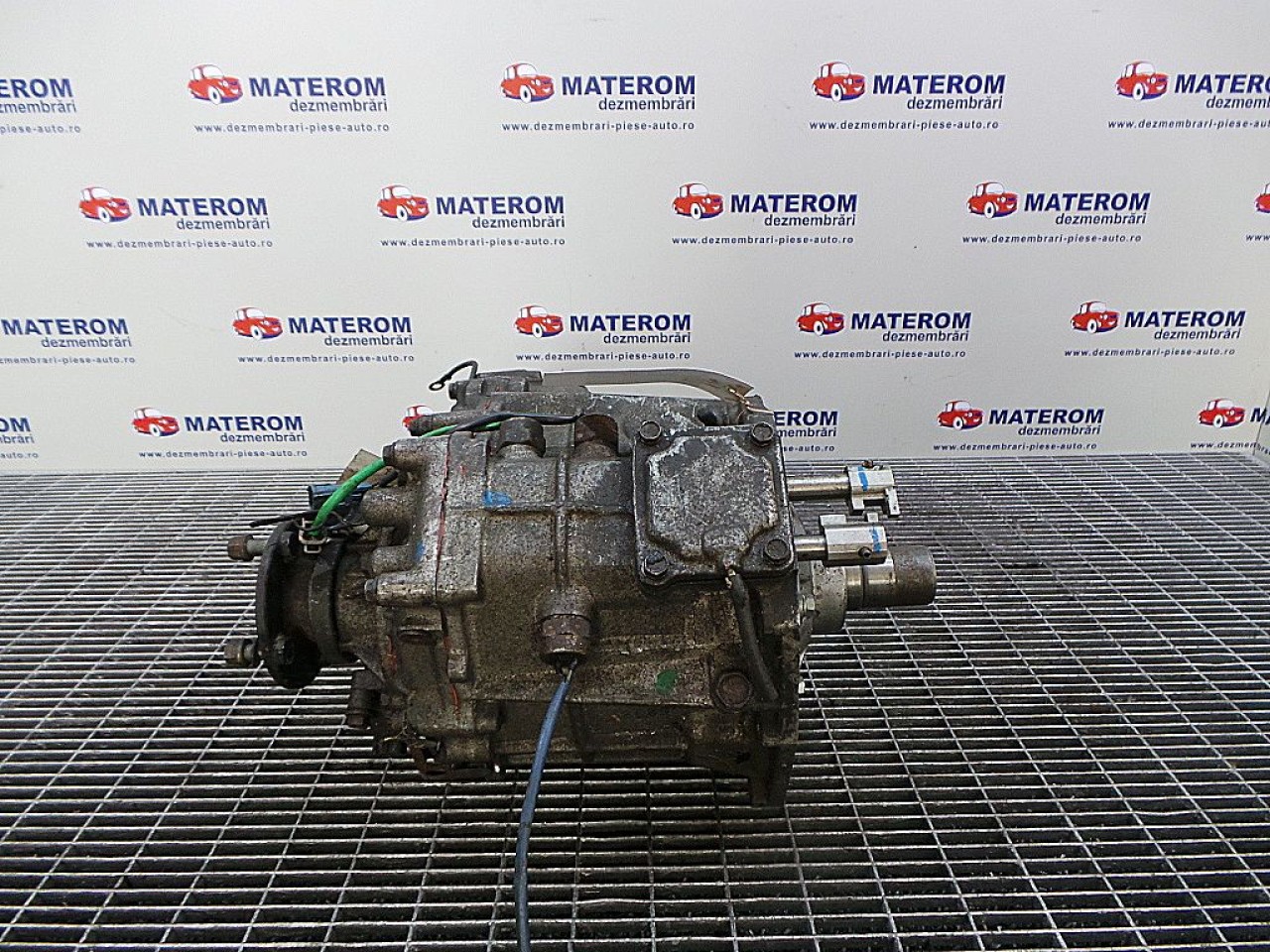 CUTIE TRANSFER TOYOTA HILUX 3.0 D - (2005 2012)