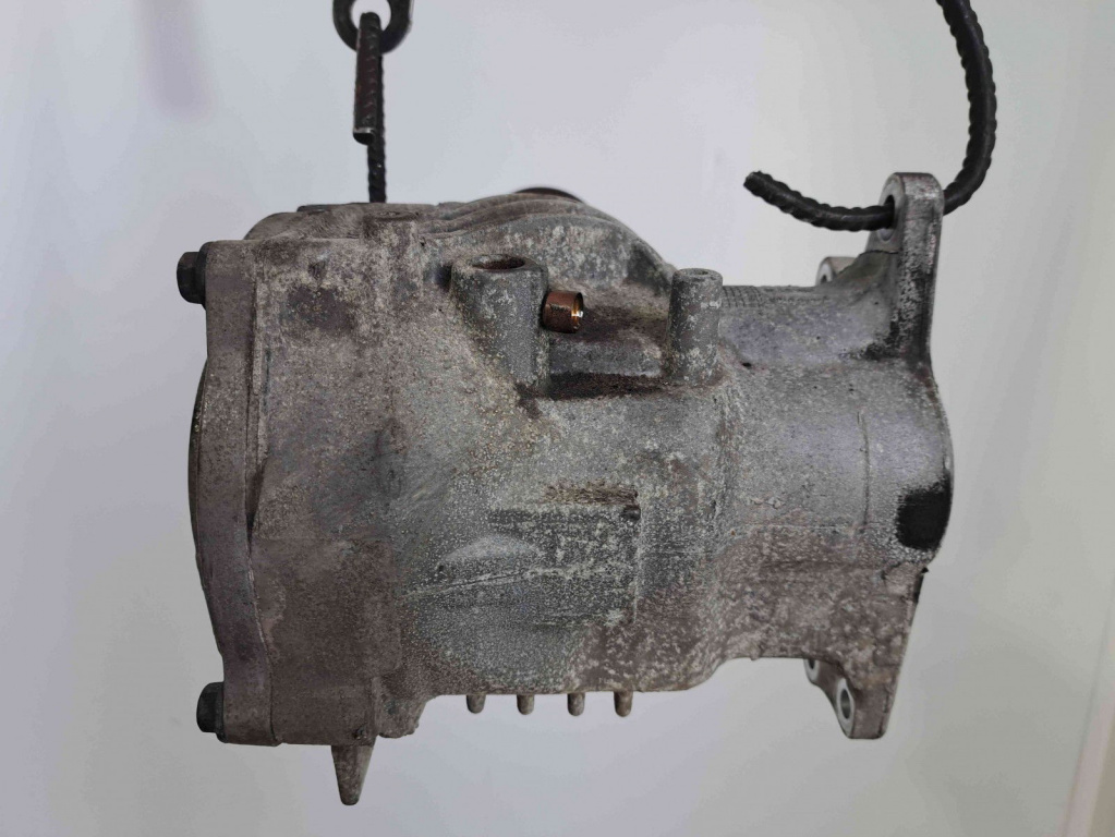 Cutie transfer Volvo XC60 [Fabr 2008-2017] P31280844 2.4 D5244T 151KW / 205CP 2.4 D5244T 151KW / 205CP