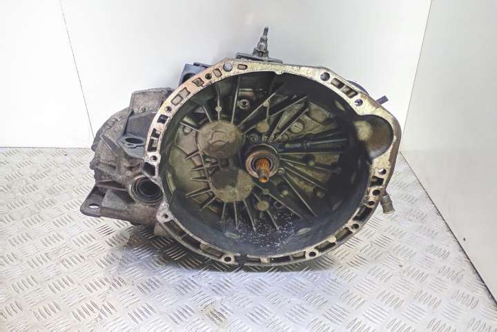 Cutie viteza 2.0 dci / 6 trepte PK4M9R Renault Laguna 3 [2007 - 2011]