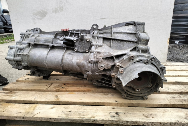 Cutie viteza 2.0 tdi 6 trepte LLN Audi A4 B8/8K [2007 - 2011]