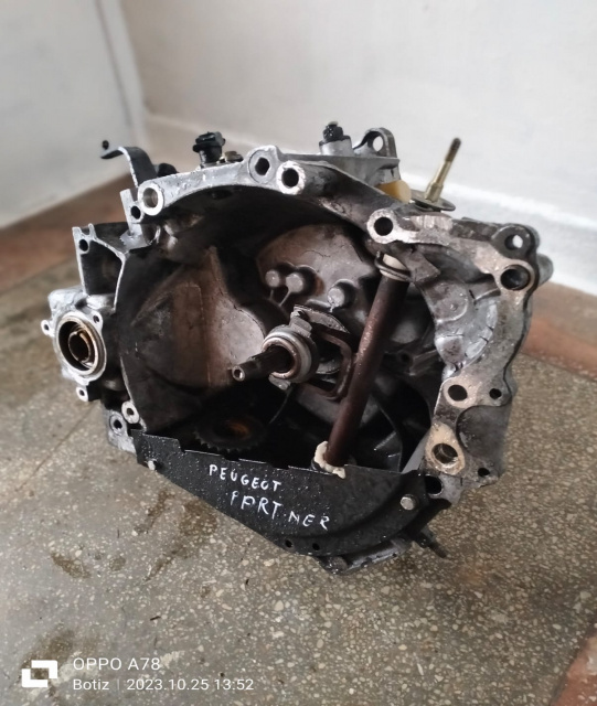 Cutie viteza 5+1, 1.9 D 20TE22 Peugeot Partner [1996 - 2002] Minivan 1.9 D MT (70 hp)