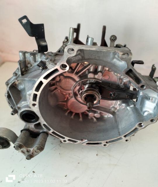 Cutie viteza 5+1, 2.0 d Mazda 6 GG [2002 - 2005]