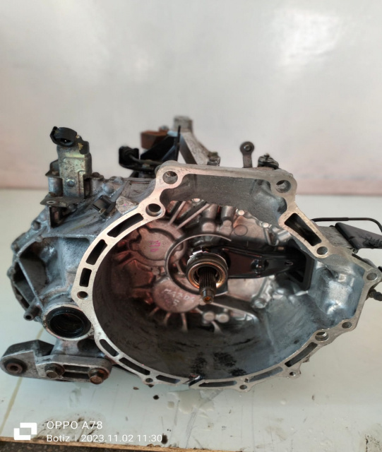 Cutie viteza 6+1, 2.0 d AA1001 Mazda 6 GG [2002 - 2005]
