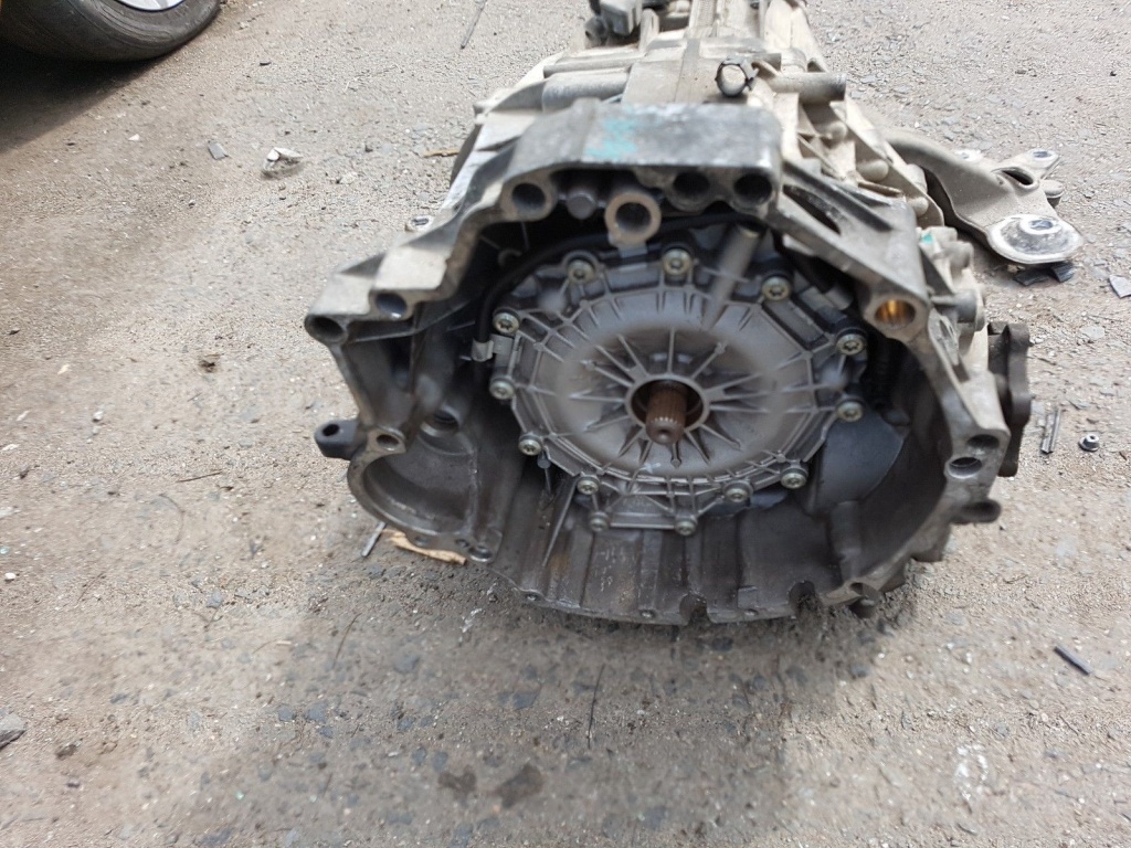 Cutie viteza automata JZT Audi A4 b7 2.0 tdi