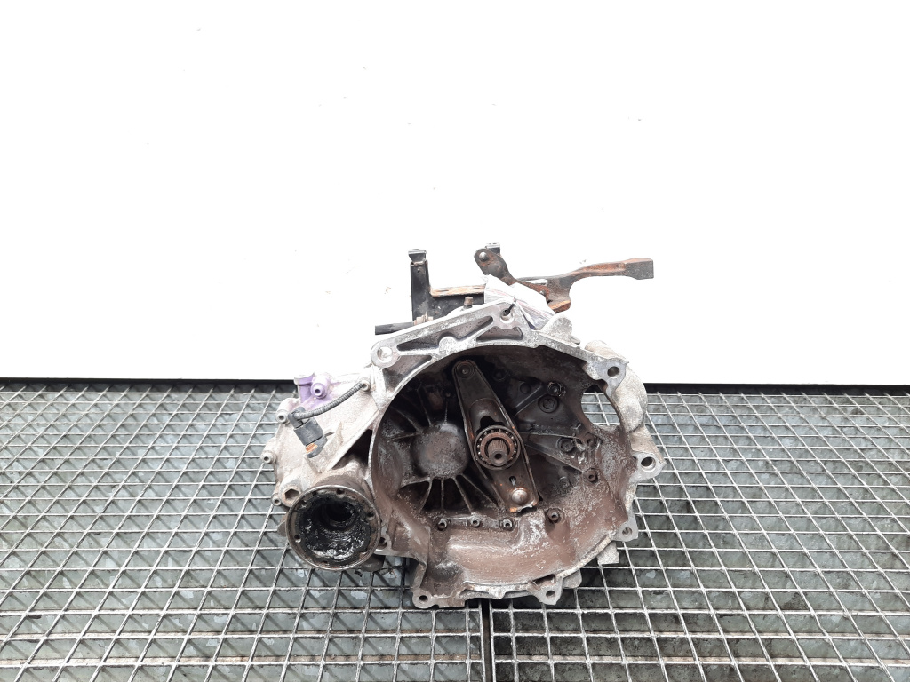 Cutie viteza manuala, cod HCS, VW Polo sedan (9N), 1.4 TDI, BMS (pr:286779)