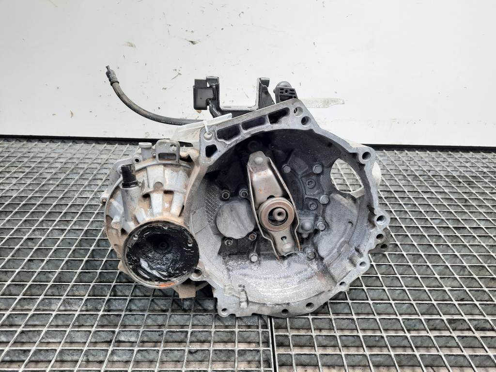 Cutie viteza manuala, cod KFK, Vw Polo (6R) 1.6 TDI, CAY, 5 vit man (id:540832)