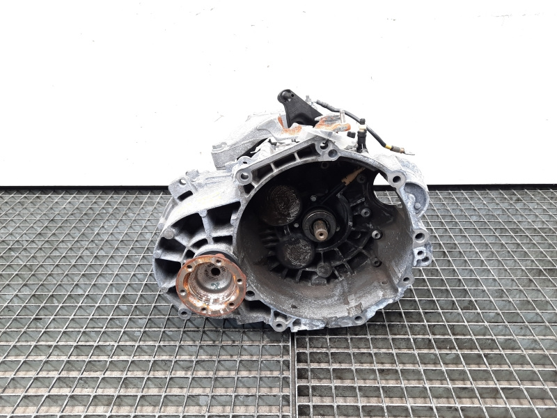 Cutie viteza manuala cu Start Stop, cod NGD, Vw Passat Variant (365) 2.0 tdi, CFG, 6 vit man (pr:110747)