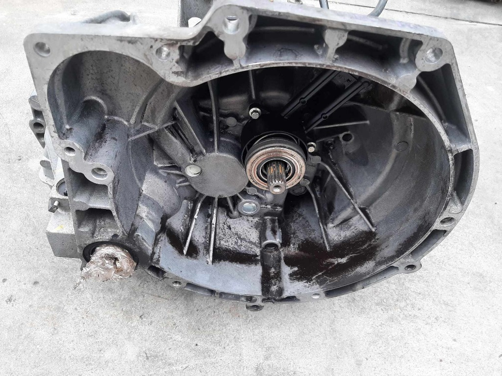 Cutie viteza manuala ford fiesta 5 1.4 tdci 2n1r-7f096-ab 2n1r7002vd