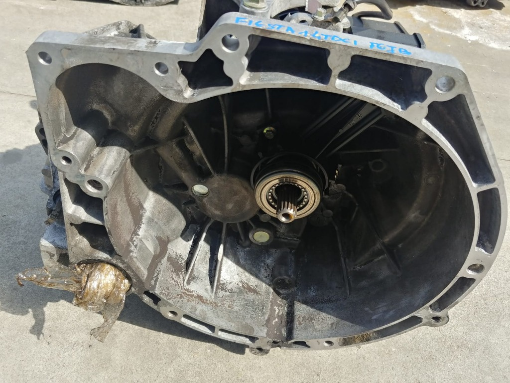 Cutie viteza manuala ford fiesta 5 1.4 tdci f6jb 2n1r-7002-ec rf2n1r-7f096-ab