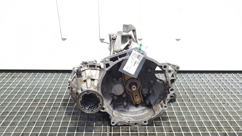 Cutie viteza manuala, Vw Golf 4 (1J1) 1.9 tdi, cod EBJ (pr:110747)