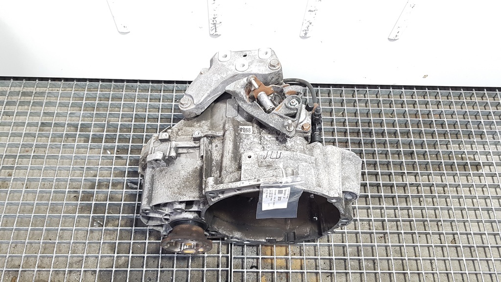 Cutie viteza manuala, Vw Passat (3C2) 2.0 tdi, BMP, JLU, 6 vit (pr:110747)