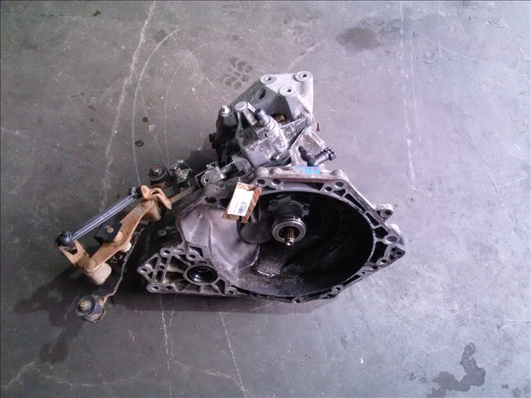 Cutie viteze 1.6b OPEL ASTRA H
