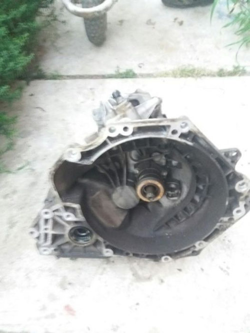 Cutie Viteze 5+1 Opel Corsa C 1.2 16v typ Z12XE euro 4 01 - 08