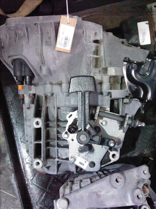 Cutie viteze -5 trepte FORD FOCUS C MAX 1.8 TDCI