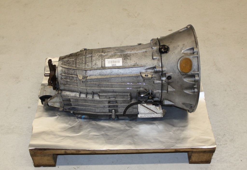 Cutie viteze 7g Mercedes E320 cdi w211 facelift OEM 722.902