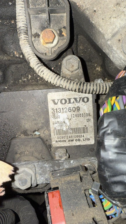 Cutie viteze automata 4x4 Volvo xc60 xc70 2.4 D cod motor D5244T14 ,an 2011 cod P1285168 / TF-80SC /...