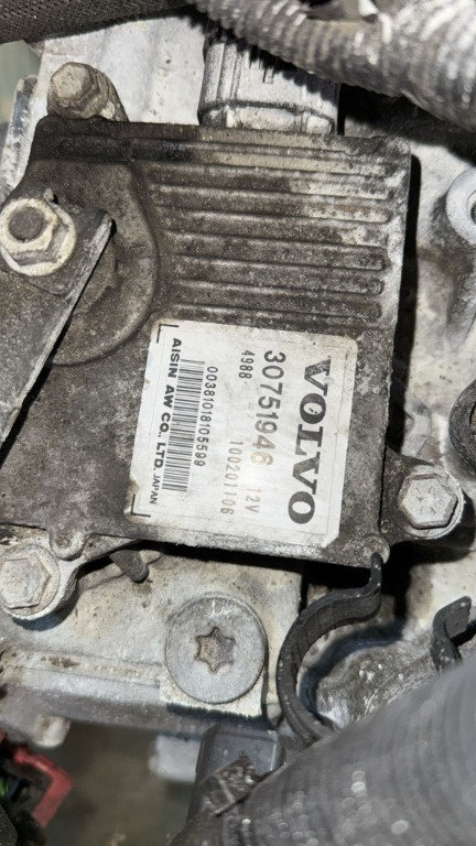 Cutie viteze automata 4x4 Volvo xc70 2.4 D cod motor D5244T10 ,an 2011 cod 31259367 / TF-80SC / 3075...
