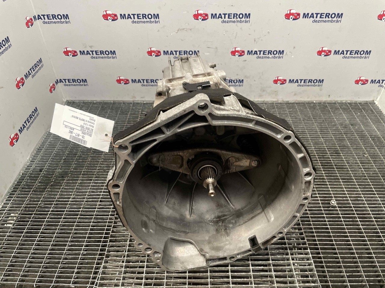 CUTIE VITEZE BMW SERIA 1 F20 1.5 D - (20