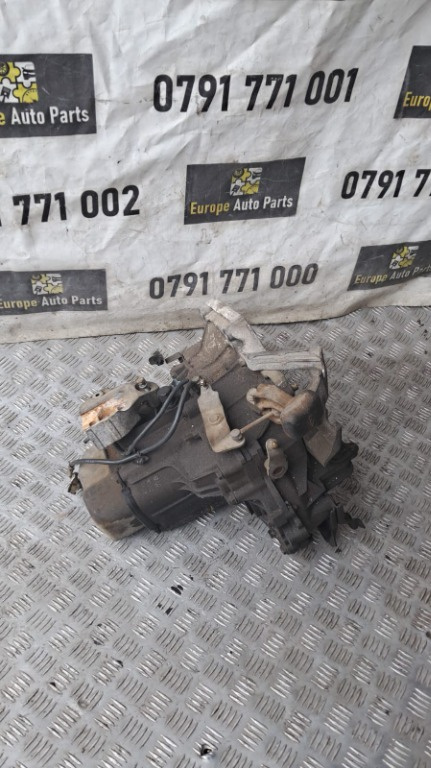 Cutie viteze Citroen C3 1.6 1.6V 80Kw / 109 CP cod motor NFU transmisie manuala 5+1 an 2004