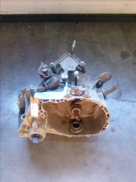 Cutie viteze DACIA SOLENZA 1.4 B an fabr 2004