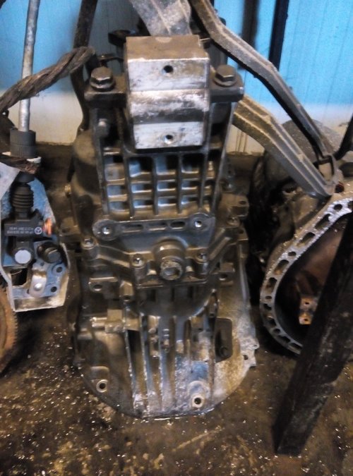 Cutie viteze E200 cdi manuala w211