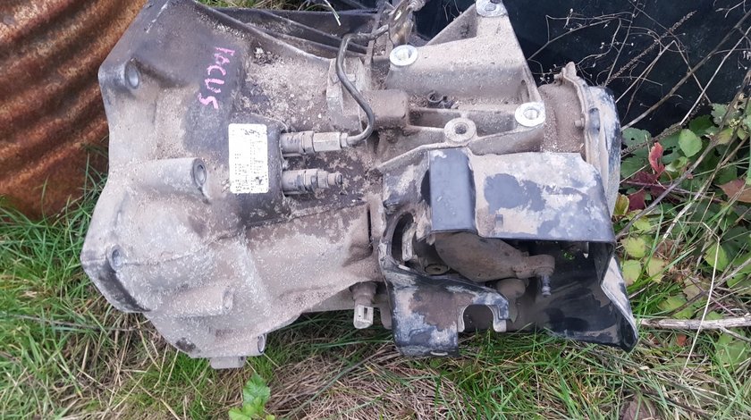 Cutie viteze Ford Focus 1 1,6 16v